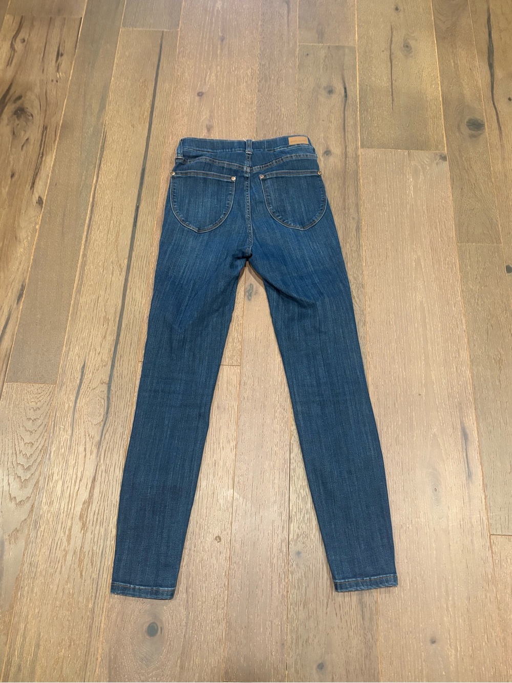 Judy Blue $59 High Rise Pull-On Skinny Jeans 0/24 EUC W 13-13.5” R 9.25” I 27” - Picture 4 of 7